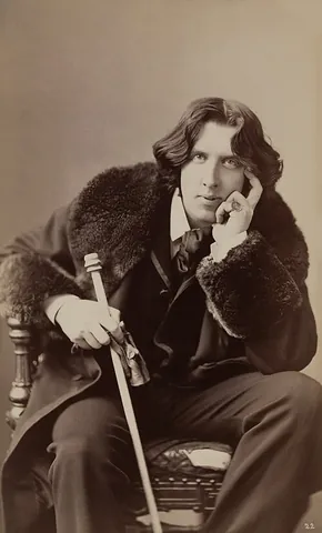 wildean: of or pertaining to Oscar Wilde (1854-1900), Irish playwright and poet, or his writings