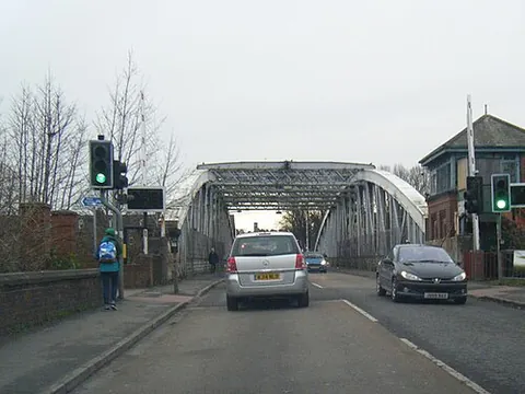 wilderspool: a southern suburb of Warrington, Cheshire, England (OS grid ref SJ6186)