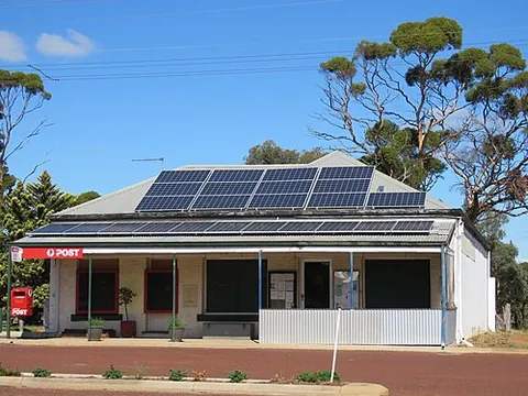 woodanilling: a small town and local government area (the Shire of Woodanilling) in the Great Southern region,...
