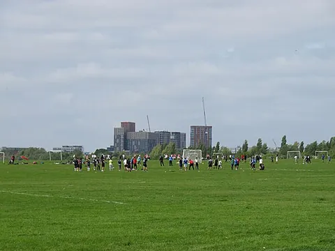 wormwood scrubs: an open space in the borough of Hammersmith and Fulham, Greater London, England (OS grid ref TQ2281)