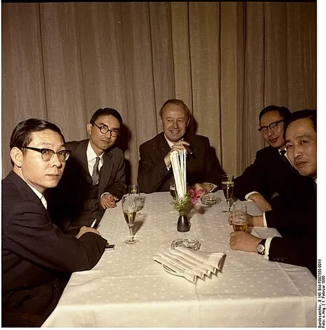 zaikai: collectively, the powerful and influential businesspeople and tycoons of Japan