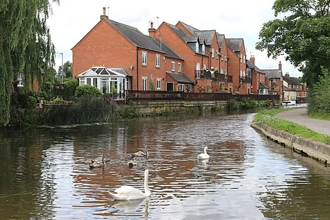 zouch: a hamlet mostly in Sutton Bonington parish, Rushcliffe borough, Nottinghamshire, England, on the...